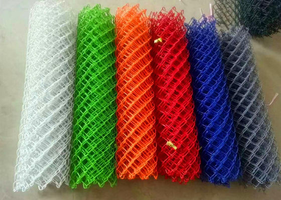 metallo di 5mm recinto Pvc Diamond Mesh Fencing Smooth Surface del collegamento a catena da 4 piedi