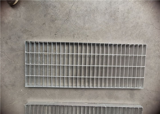 Griglie d'acciaio della strada privata dei materiali da costruzione che grattano lucidatura elettrolitica di 100X8mm