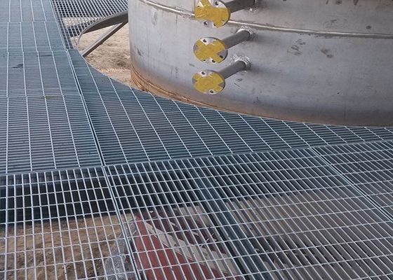 Grata d'acciaio del pavimento di pressione del passaggio pedonale bloccato della forgia per lo scaffale del magazzino