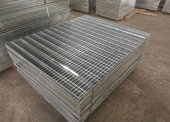 Acciaio della passerella Q235 di acciaio al carbonio che gratta anti corrosione di 75x10mm
