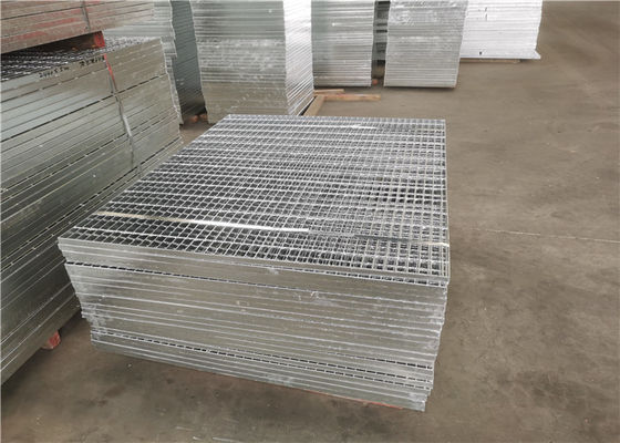 La immersione calda Q235 ha galvanizzato la pressione stridente d'acciaio del piatto chiusa a chiave per il magazzino