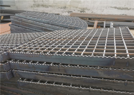 L'acciaio inossidabile 304 ha saldato il passaggio pedonale stridente d'acciaio 40x5x3 che sopporta Antivari
