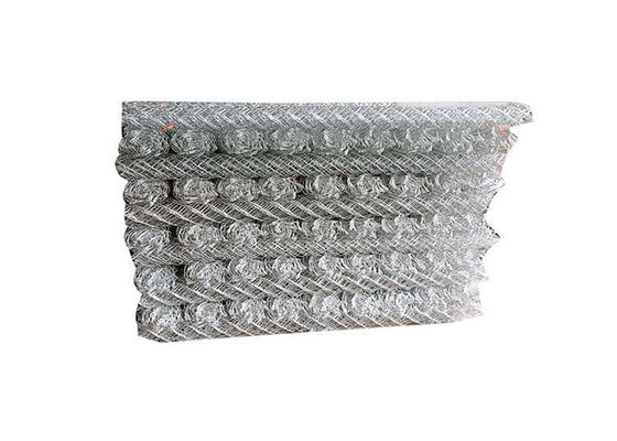 Il PVC rivestito di Mesh Fencing 60*60mm del ciclone dello zinco ha ricoperto Diamond Mesh