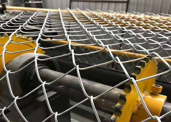 Il PVC di superficie regolare di pollice del ODM Diamond Chain Link Fence 5x5 ha ricoperto
