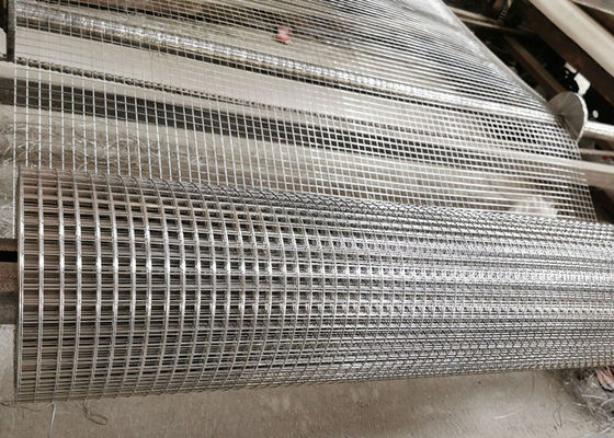 Filo zincato Mesh Fence della tela 2x2 a 1/4 pollici 30 metri di lunghezza