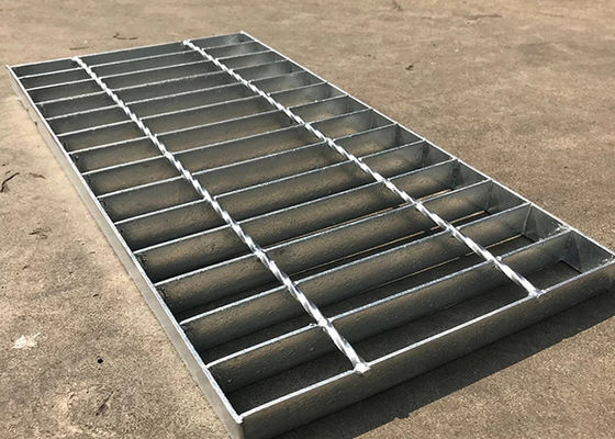 Q235 ha dentellato la piattaforma stridente d'acciaio galvanizzata 65x5mm della immersione calda