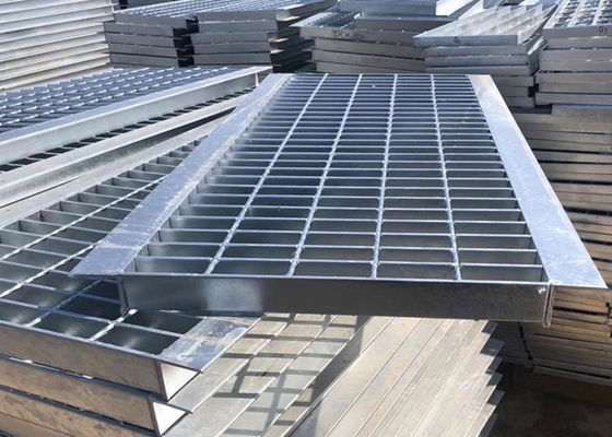 pedate seghettate 40x5mm della grata di Antivari per ingegneria municipale