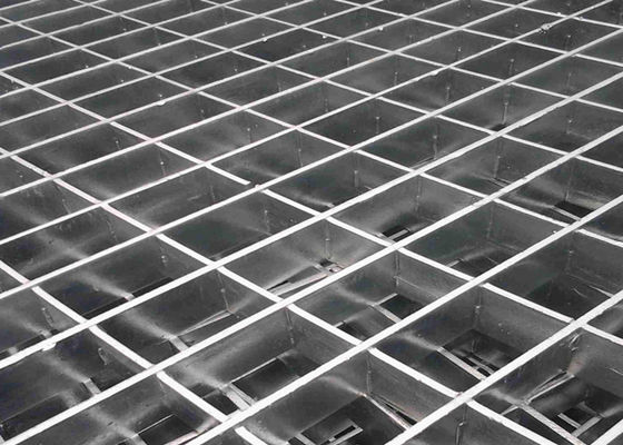La tela ha saldato l'acciaio che gratta la piattaforma di costruzione galvanizzata 50x5mm
