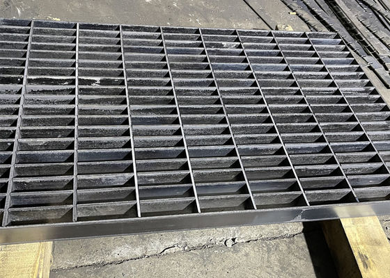 La tela ha saldato l'acciaio che gratta la piattaforma di costruzione galvanizzata 50x5mm