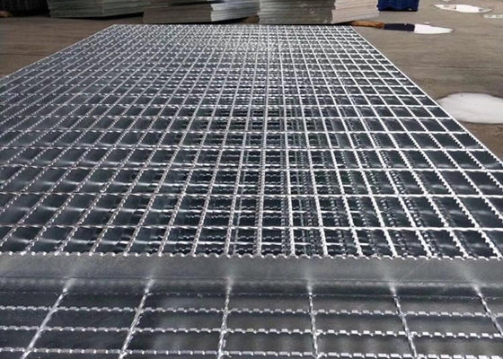 Pavimento d'argento di acciaio inossidabile di colore 316 che gratta 100mm*6mm per le centrali elettriche