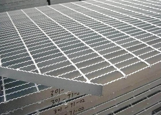 Anti zincatura a caldo del passaggio pedonale della grata della passerella di scivolo per la piattaforma d'esame
