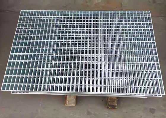 Pressione d'acciaio grattare dell'anti passerella di scivolo 100mm chiusa a chiave per la passerella