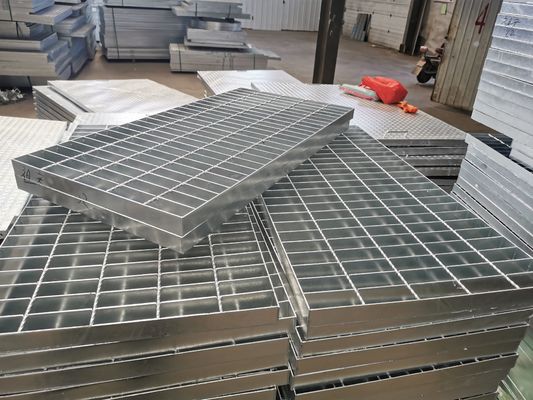 Il porto quadrato non slitta d'acciaio della griglia pedata 40mm per ingegneria di risanamento