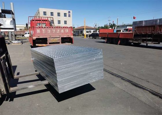 Il drenaggio della strada privata del acciaio al carbonio della prova di scivolo gratta il passaggio pedonale del pavimento di 65x5mm