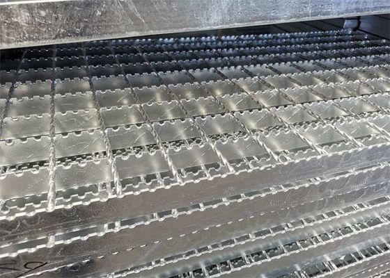 Grata d'acciaio 100mm delle pedate di anti scivolo standard AS1657 per il parcheggio