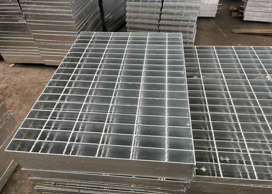 grata d'acciaio saldata marciapiede d'acciaio della scala galvanizzata Caldo-immersione di 1000mm*300mm