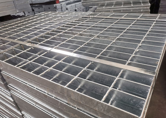 L'anti acciaio di scivolo ha galvanizzato le griglie Q195 della strada privata per la piattaforma dello stabilimento chimico