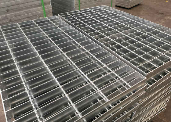 La fossa galvanizzata d'acciaio piana dentata Q235 gratta la resistenza alla ruggine