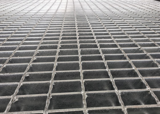 Non slitti la immersione calda Q345 ha galvanizzato la grata d'acciaio per la pavimentazione del ponte